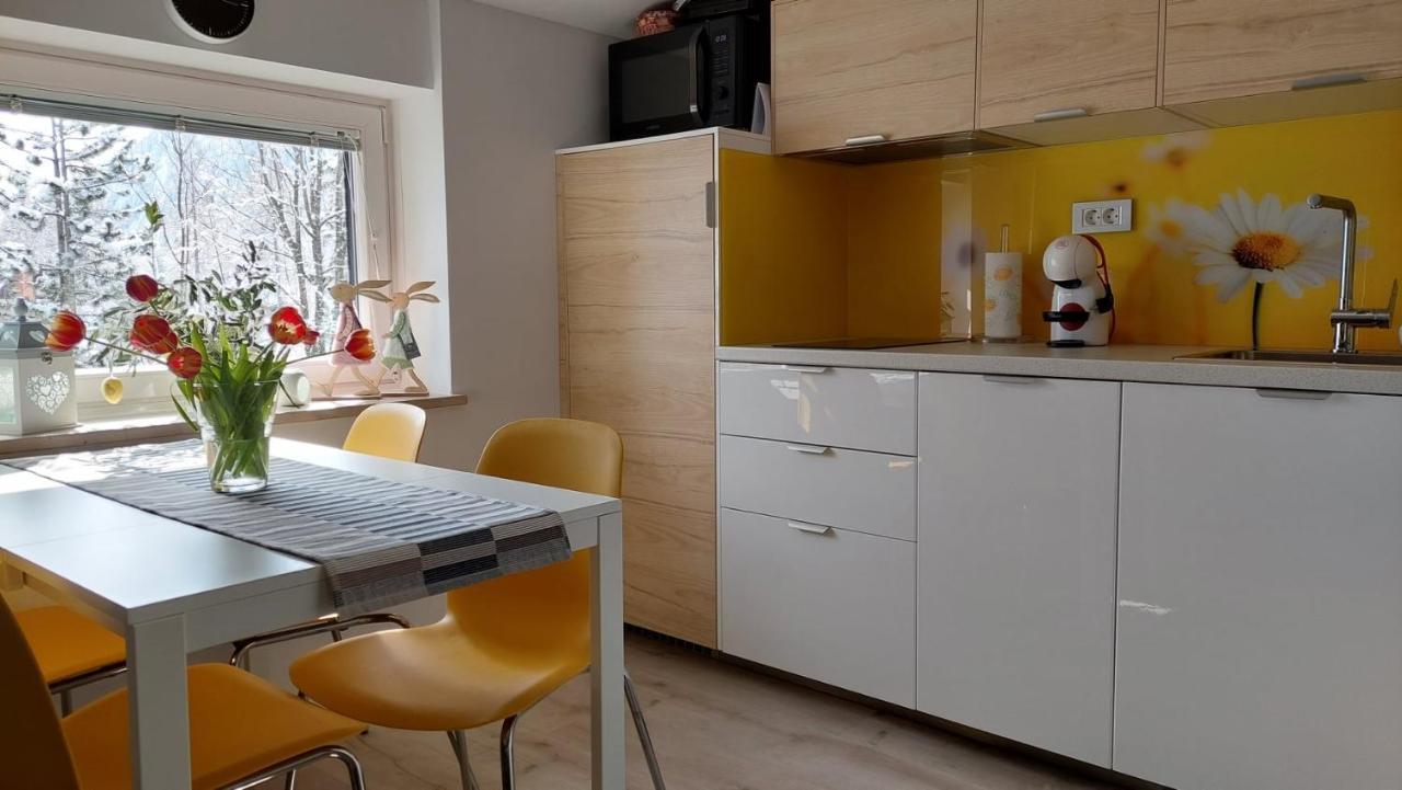 Apartma Marjetica Gozd Martuljek Luaran gambar